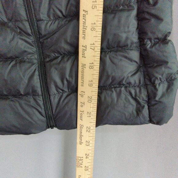 Uniqlo Down Puffer Vest Womens S Black Lightweight Waterproof - Picture 6 of 7